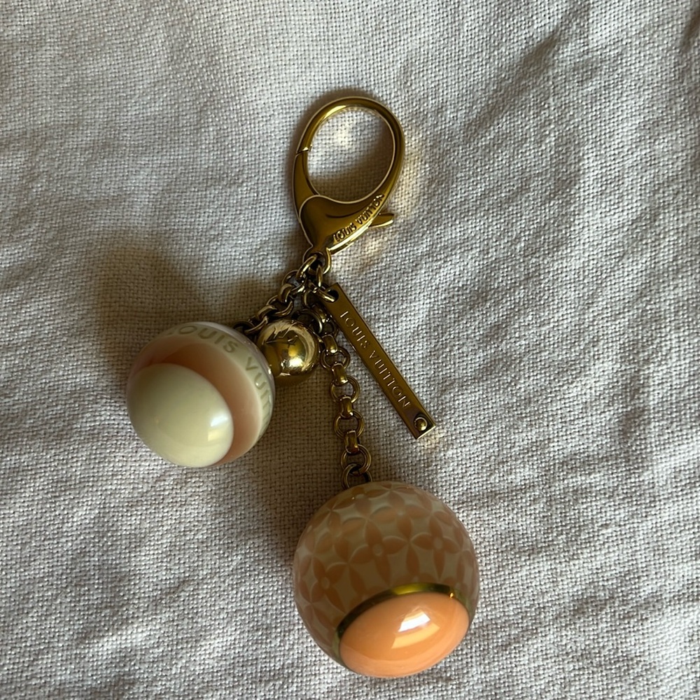 Louis Vuitton Monogram Mini Lin Bag charm - Pink and Gold Enamel EUC